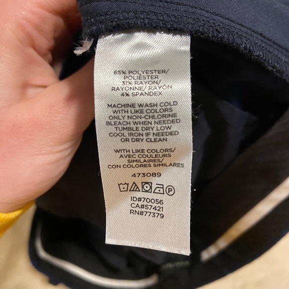 Ann Taylor | Plaid Ankle Pant | Size 00 - Picture 3 of 4